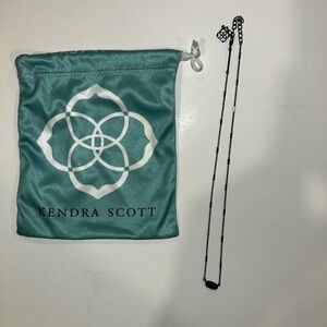 Kendra Scott necklace